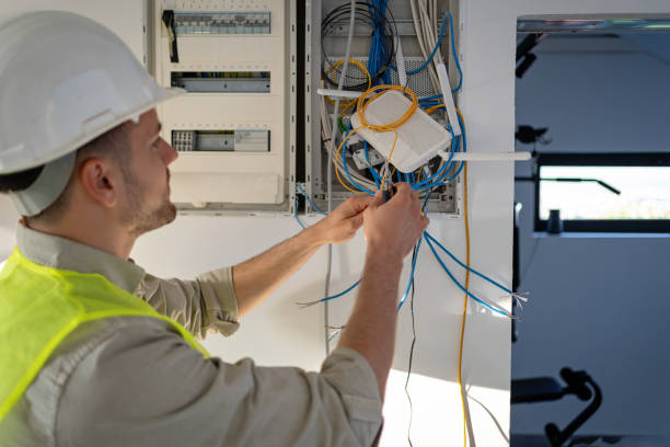 Best Local Electrician Companies  in West Dennis, MA